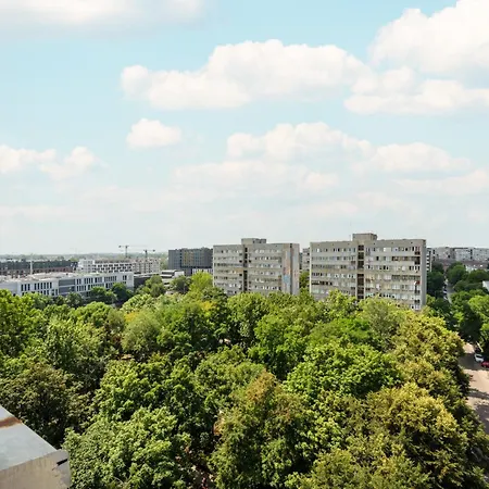Cozy For 4 People In By Renters Apartment Breslau