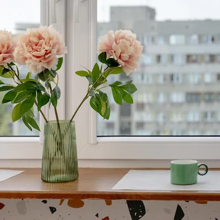 Cozy For 4 People In By Renters Wrocław