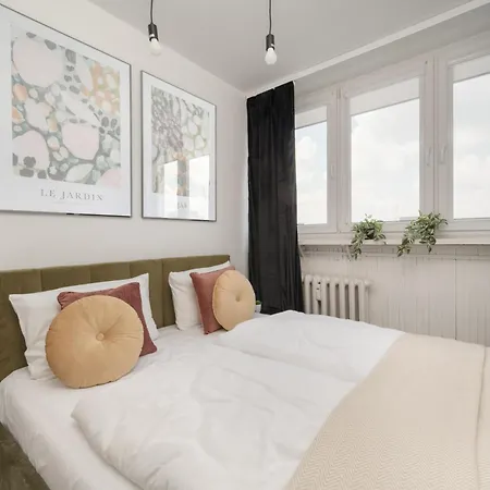 Cozy For 4 People In By Renters Apartament Wrocław